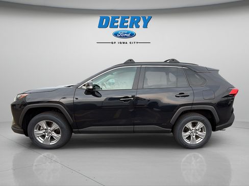 Used 2023 Toyota RAV4 XLE w/ Convenience Package AWD/4WD image 2