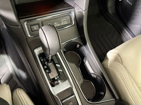 New 2026 Subaru Ascent Limited image 18