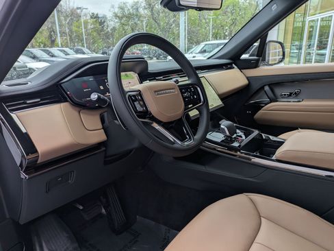 New 2026 Land Rover Range Rover Sport SE AWD/4WD image 15