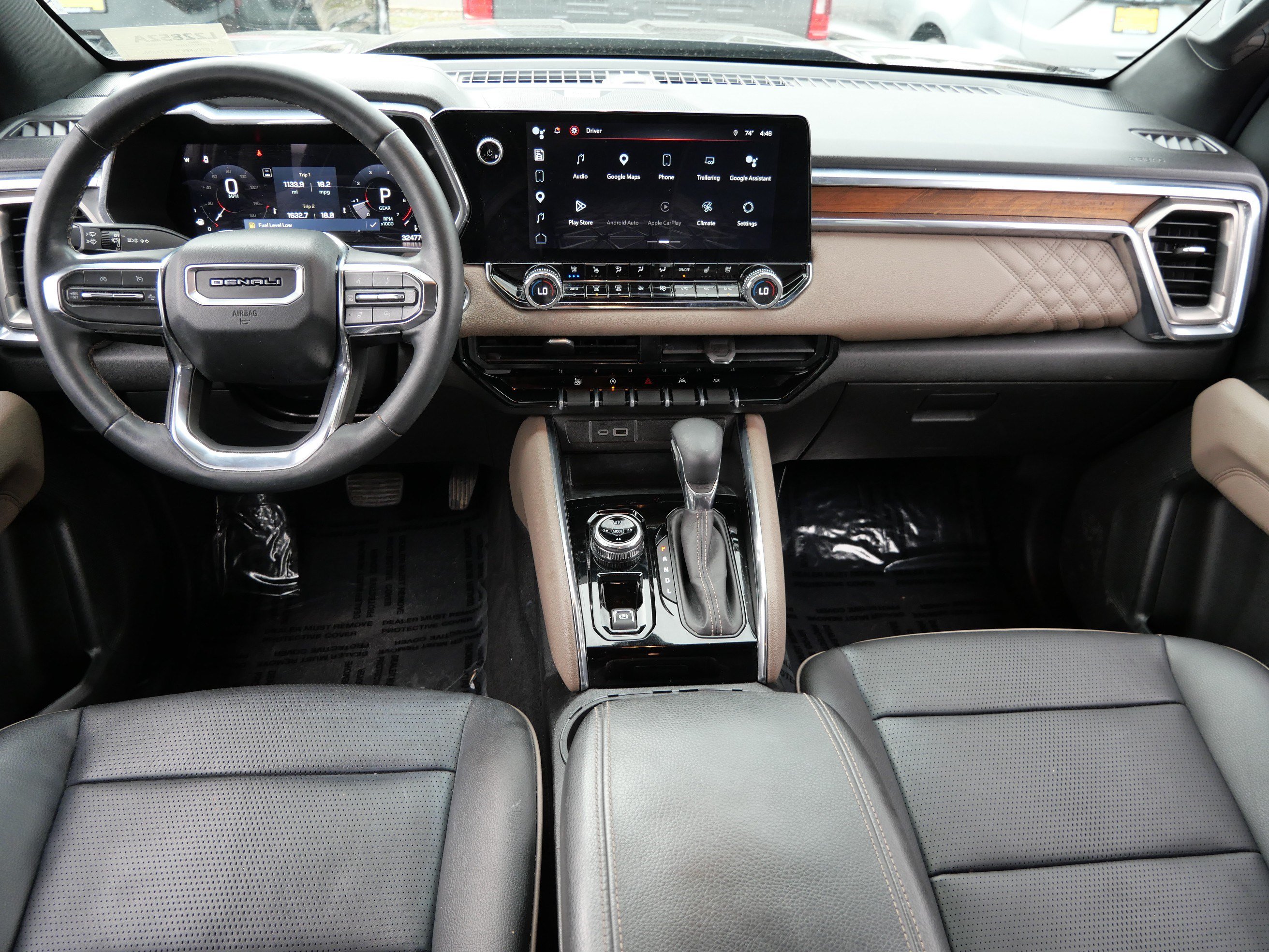 Used 2023 GMC Canyon Denali AWD/4WD image 10