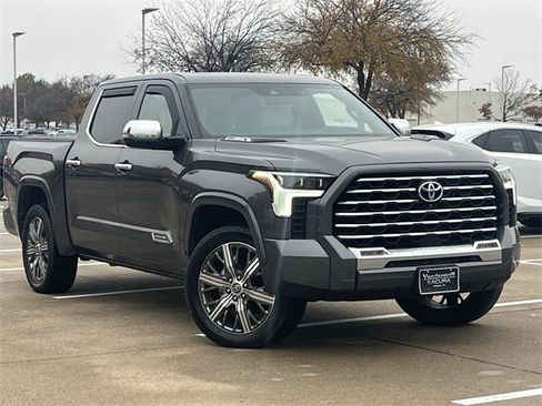 Used 2022 Toyota Tundra Capstone image 2