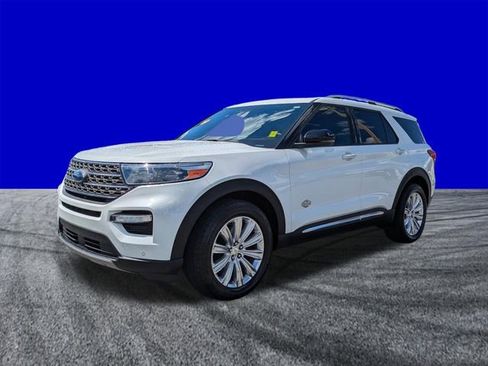 Certified 2022 Ford Explorer King Ranch w/ Premium Technology Package AWD/4WD image 8