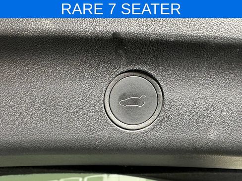 Used 2025 Tesla Model Y Long Range AWD/4WD image 9