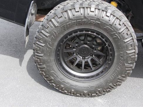 Used 2020 Toyota 4Runner TRD Off-Road AWD/4WD image 19