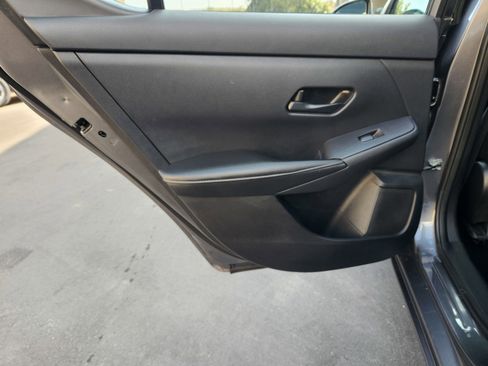 Used 2024 Nissan Sentra S FWD image 44