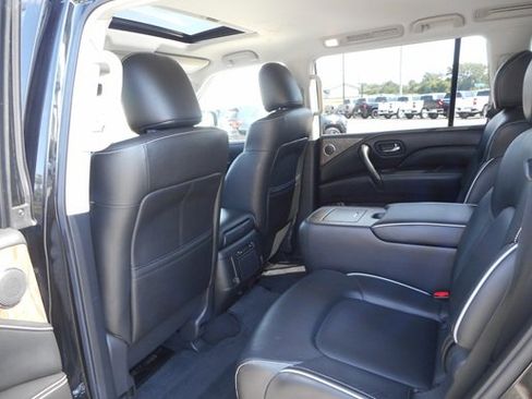 Used 2021 INFINITI QX80 Premium Select image 18