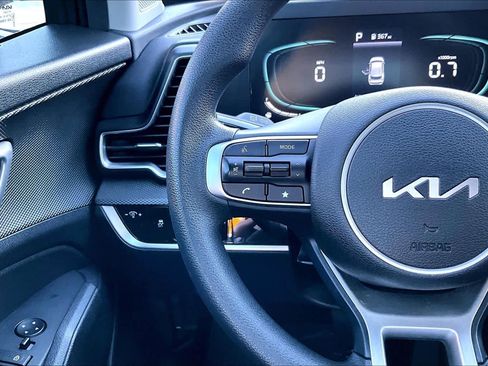 Certified 2023 Kia Sportage LX image 21