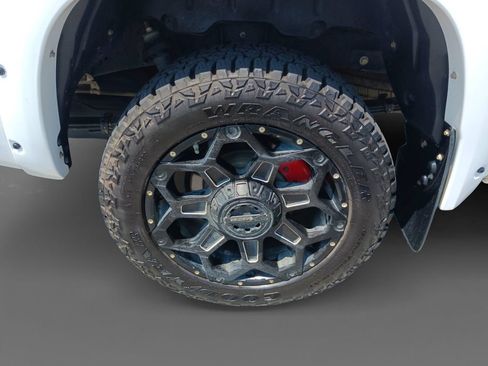 Used 2021 Toyota Tundra SR5 AWD/4WD image 8