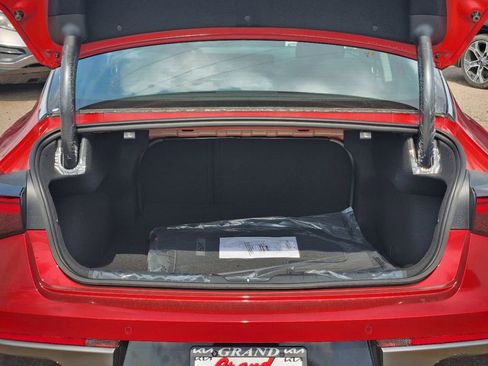 New 2025 Kia K5 LXS image 7