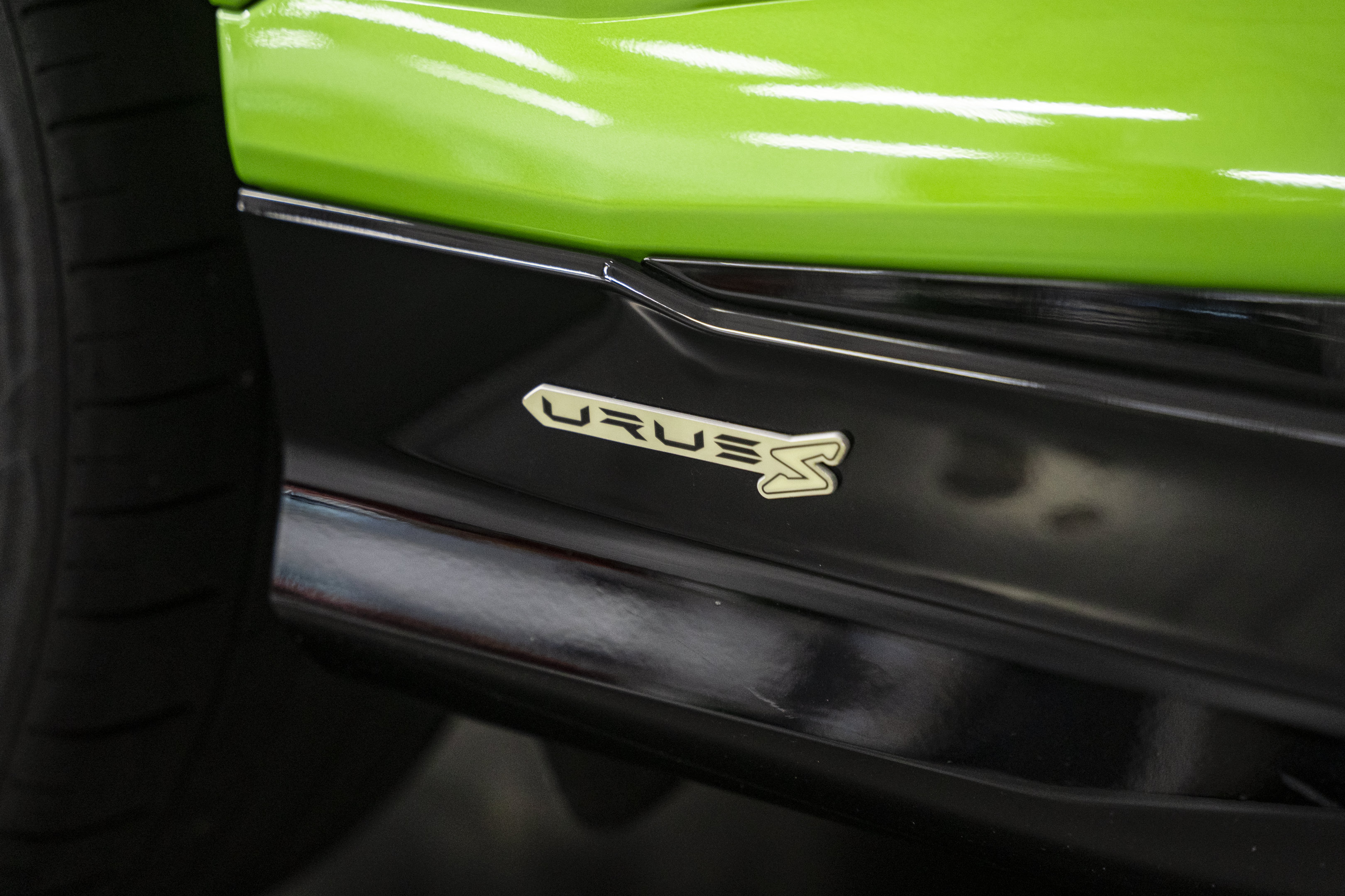 Used 2024 Lamborghini Urus S AWD/4WD image 9