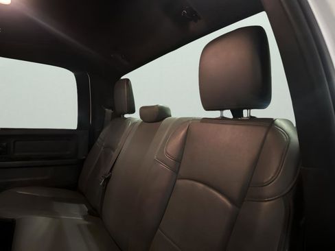 Used 2021 RAM 2500 Tradesman w/ Chrome Appearance Group image 19