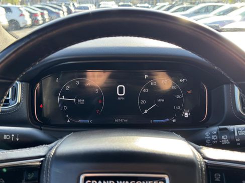 Used 2023 Jeep Grand Wagoneer Series II AWD/4WD image 24