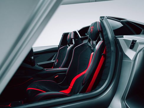 Used 2020 Lamborghini Aventador SVJ image 43