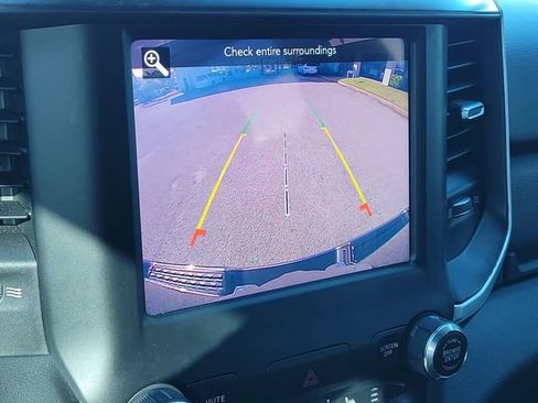 Used 2019 RAM 1500 Big Horn image 31