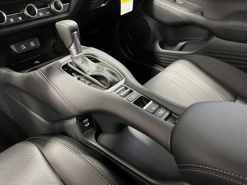 New 2026 Honda HR-V EX-L image 18