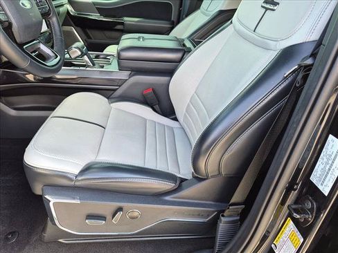 Used 2023 Ford F150 Lightning Platinum AWD/4WD image 16