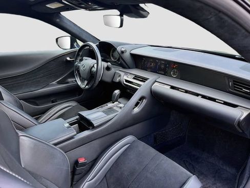 Used 2018 Lexus LC 500 Coupe w/ Performance Package RWD image 13