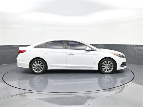 Used 2017 Hyundai Sonata Sport image 24