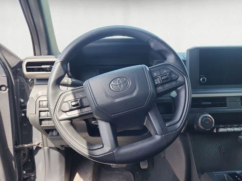 Used 2025 Toyota Tacoma SR w/ SR Upgrade Package AWD/4WD image 10