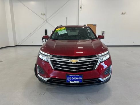 Used 2022 Chevrolet Equinox Premier FWD image 2