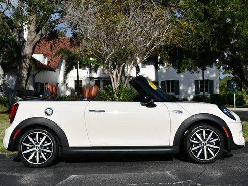 Used 2021 MINI Cooper S image 41