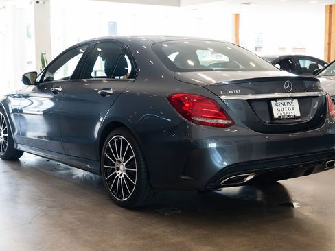 Used 2016 Mercedes-Benz C 300 4MATIC Sedan image 6