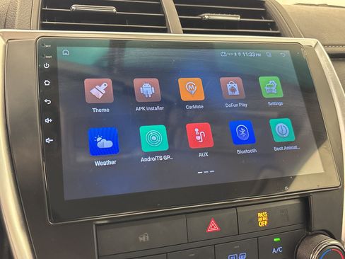 Used 2016 Toyota Camry SE FWD image 21