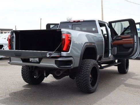 Used 2024 GMC Sierra 2500 Denali Ultimate AWD/4WD image 44