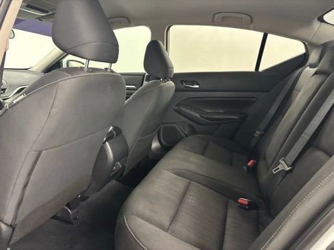 Used 2022 Nissan Altima 2.5 SV image 12