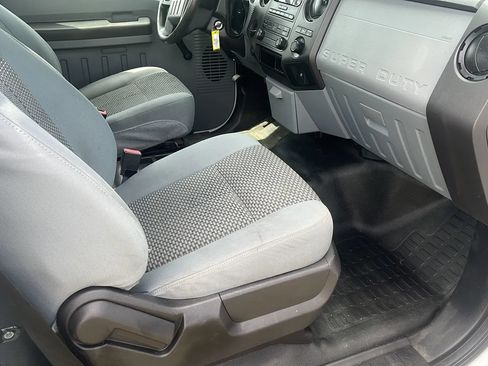 Used 2016 Ford F250 XL w/ XL Appearance Package RWD image 11