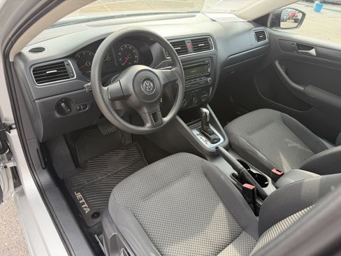 Used 2012 Volkswagen Jetta S image 13