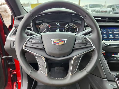 New 2026 Cadillac XT5 Luxury w/ LPO, Floor Liner Package image 25