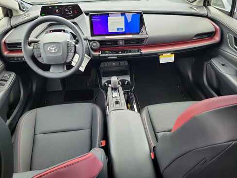 New 2026 Toyota Prius Plug-In Hybrid image 12