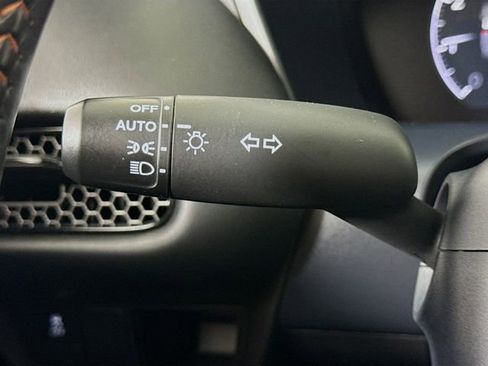 Used 2023 Honda HR-V Sport image 14