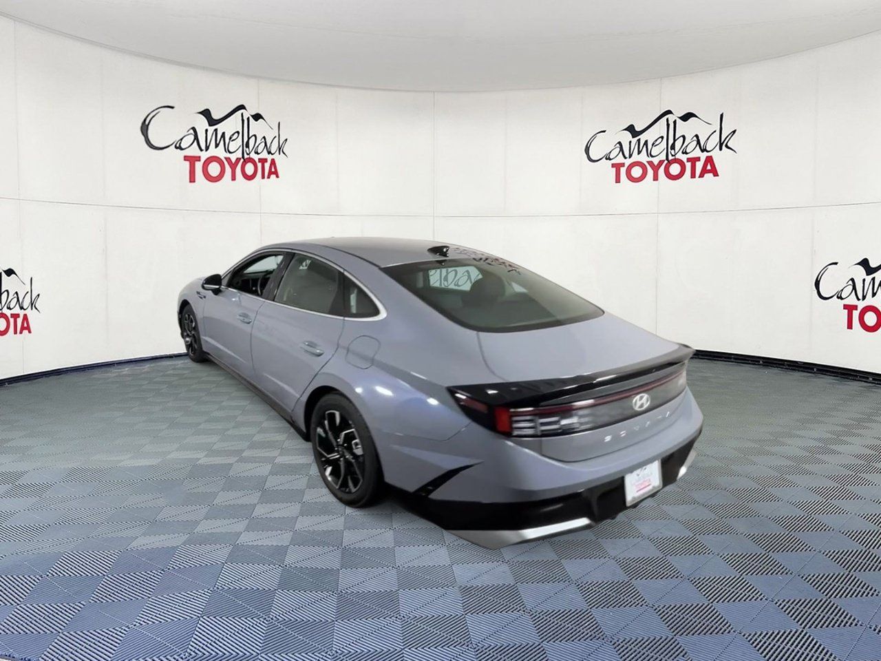 Used 2025 Hyundai Sonata SEL FWD image 8