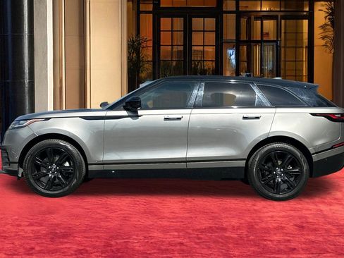 Certified 2021 Land Rover Range Rover Velar R-Dynamic S image 3