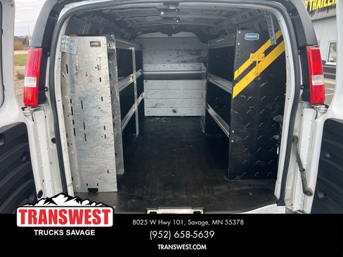 Used 2020 Chevrolet Express 3500 w/ Driver Convenience Package image 9