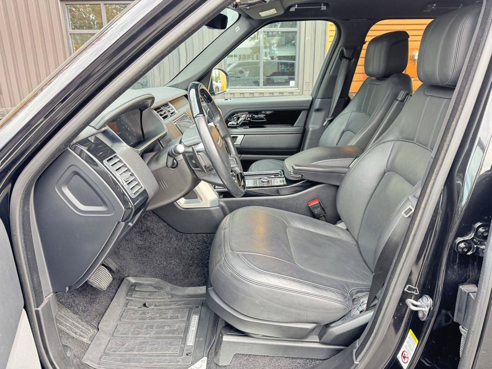 Used 2020 Land Rover Range Rover HSE AWD/4WD image 11