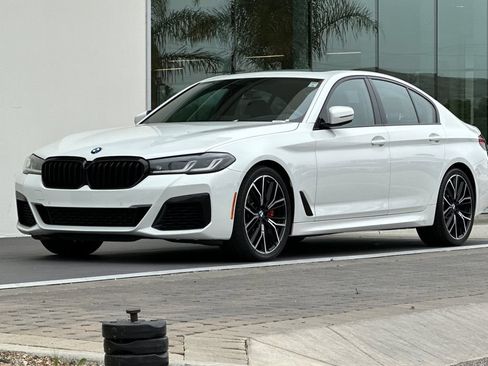 Used 2023 BMW 540i w/ M Sport Package RWD image 7