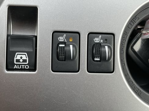 Used 2024 Toyota 4Runner SR5 Premium image 32