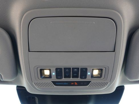Used 2022 Ford Explorer Limited w/ Equipment Group 301A RWD image 27