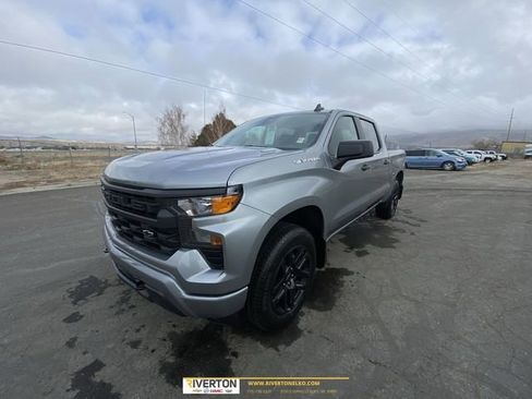 New 2026 Chevrolet Silverado 1500 Custom AWD/4WD image 1