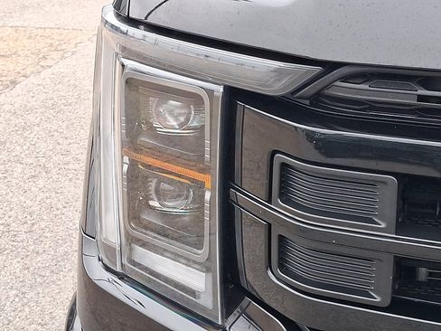 Used 2023 Ford F150 Platinum w/ Equipment Group 701A High AWD/4WD image 9