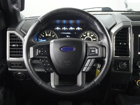 Used 2015 Ford F150 XLT w/ Equipment Group 302A Luxury AWD/4WD image 13