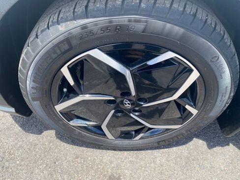 Certified 2024 Hyundai Ioniq 5 SEL RWD image 27
