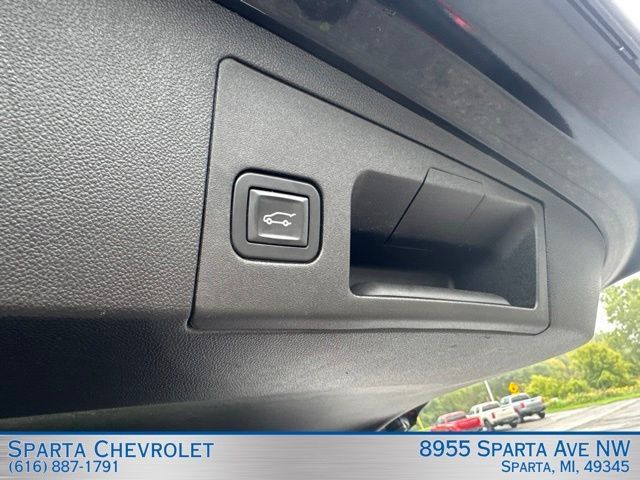 Used 2019 Cadillac XT5 Luxury AWD/4WD image 33