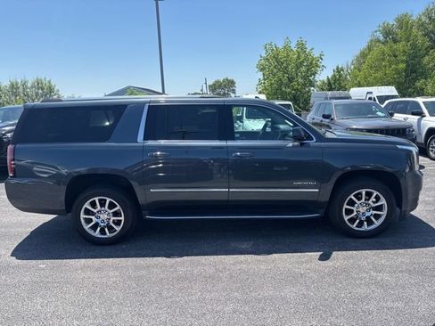 Used 2020 GMC Yukon XL Denali w/ Open Road Package AWD/4WD image 7