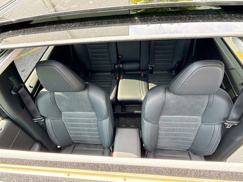 New 2026 Mitsubishi Outlander SE image 23