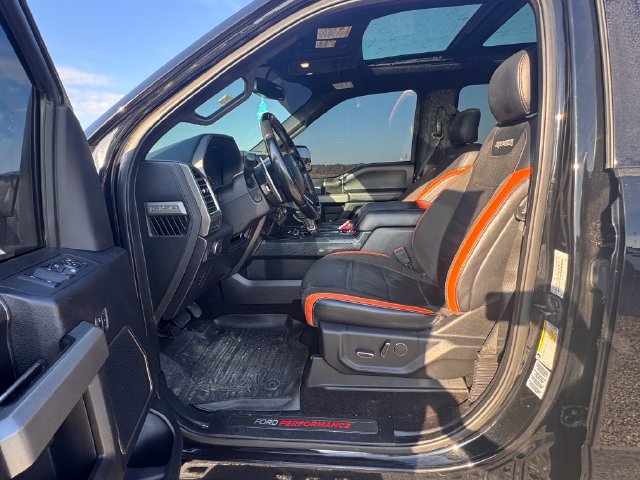 Used 2018 Ford F150 Raptor w/ Equipment Group 802A Luxury AWD/4WD image 25