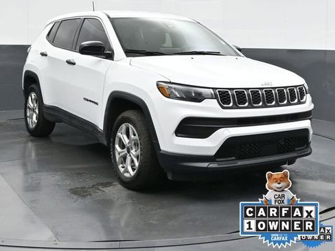 Used 2025 Jeep Compass Sport AWD/4WD image 1